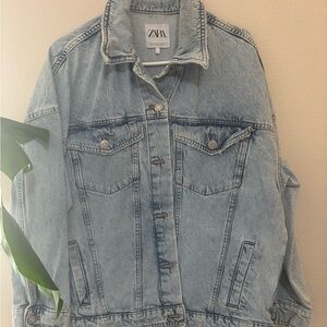Zara Women's Faded Blue Jean Jacket